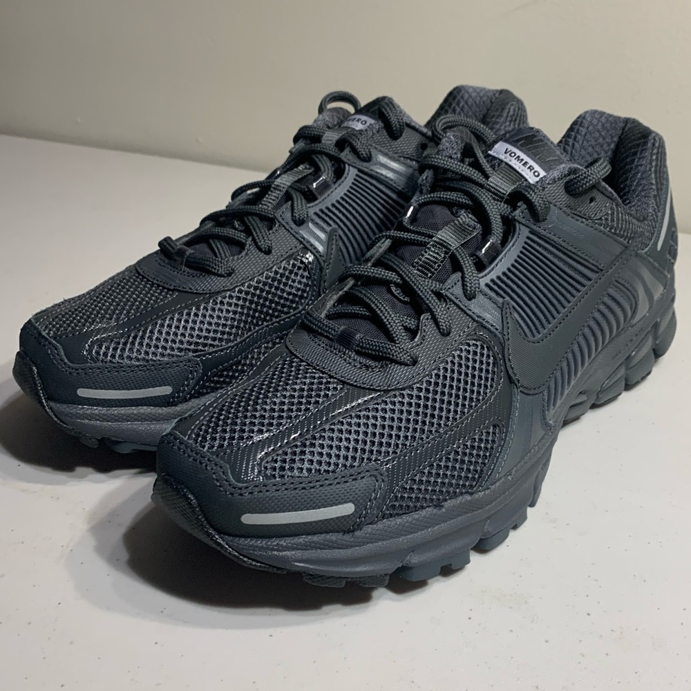 Nike Vomero 5 Anthracite Bowerman series size 10